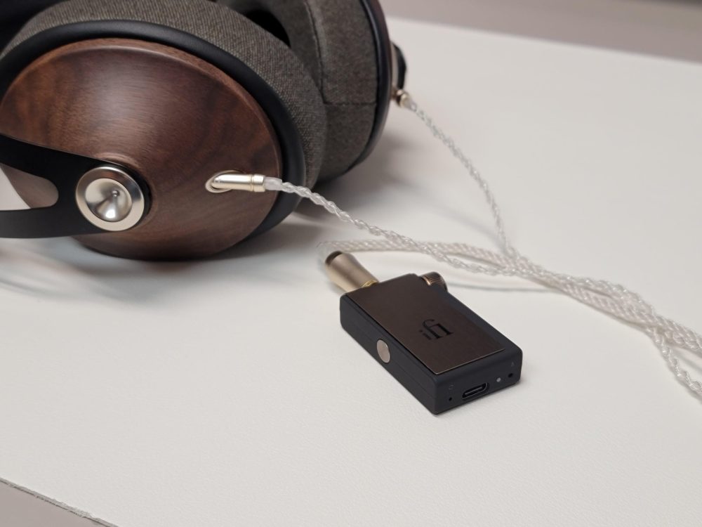 iFi GO Blu with Meze customized headphones from Bloom Audio gallery