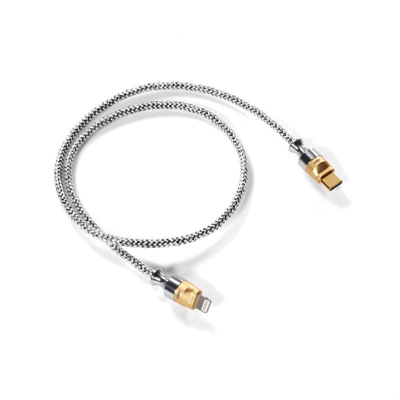 ddHiFi MFi07S 50cm OTG cable over white background