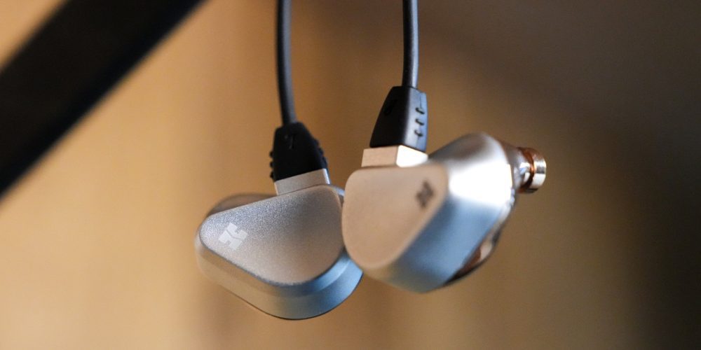 HiFiMAN Svanar earphones closeup with attached cables