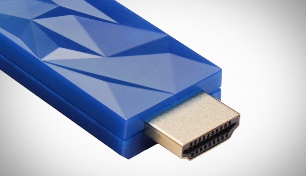 iFi HDMI iSilencer front quarter closeup with gradient background